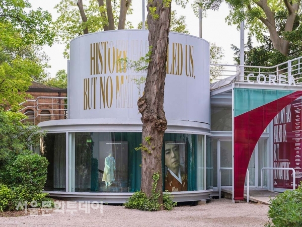 ▲제58회 《베니스비엔날레》 한국관 전경 ⓒKorean Pavilion, Venice Biennale 2019(사진=한국문화예술위원회)