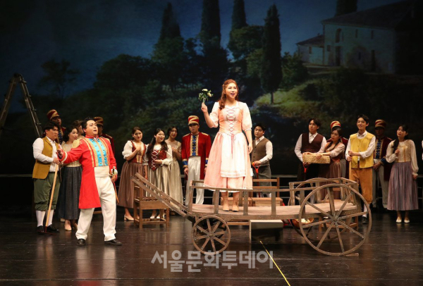 ▲한국예술종합학교 음악원 크누아 오페라 합창단 공연 장면
